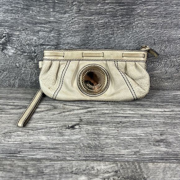 Gustto SOFT Ivory GENUINE LEATHER FLAP LOGO CLUTCH HANDBAG WALLET PURSE Money - Picture 1 of 11